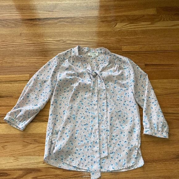 PINK FLORAL 🌸 TOP - Picture 2 of 7